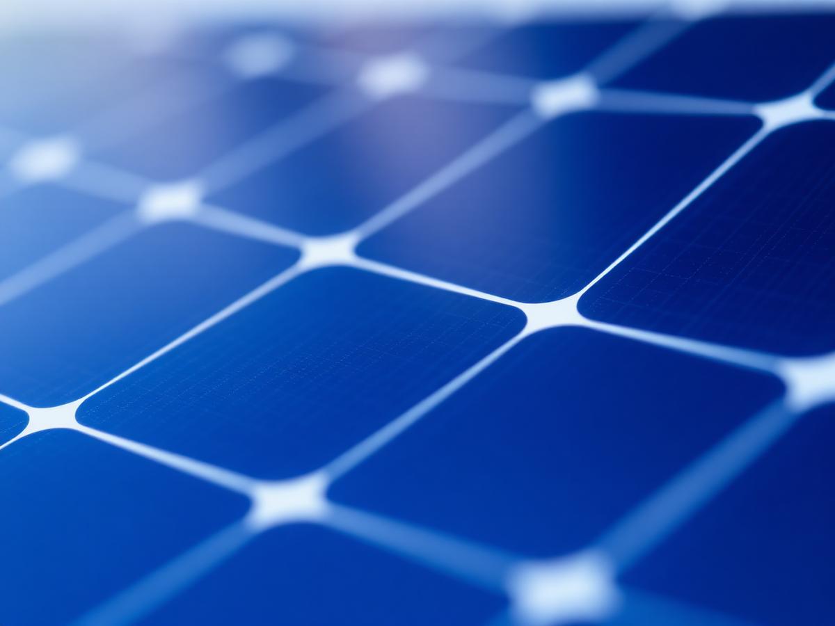 Monocrystalline solar panel